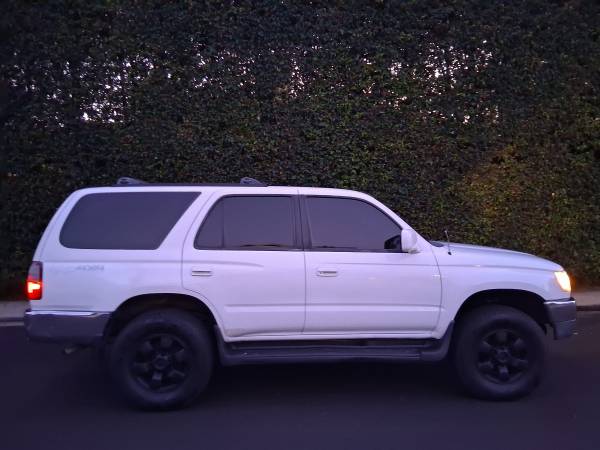 Classic 4×4 Toyota 3rd Generation 4runner for sale by owner